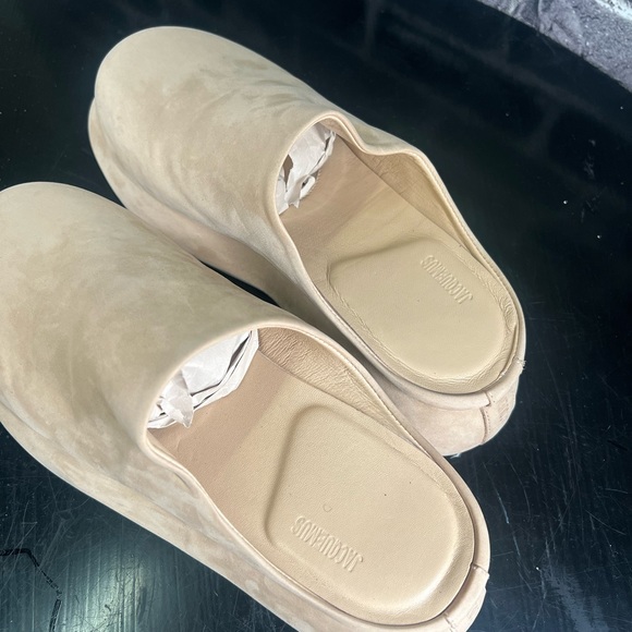 Jacquemus Bricciola suede mules - size 6 - Picture 2 of 12